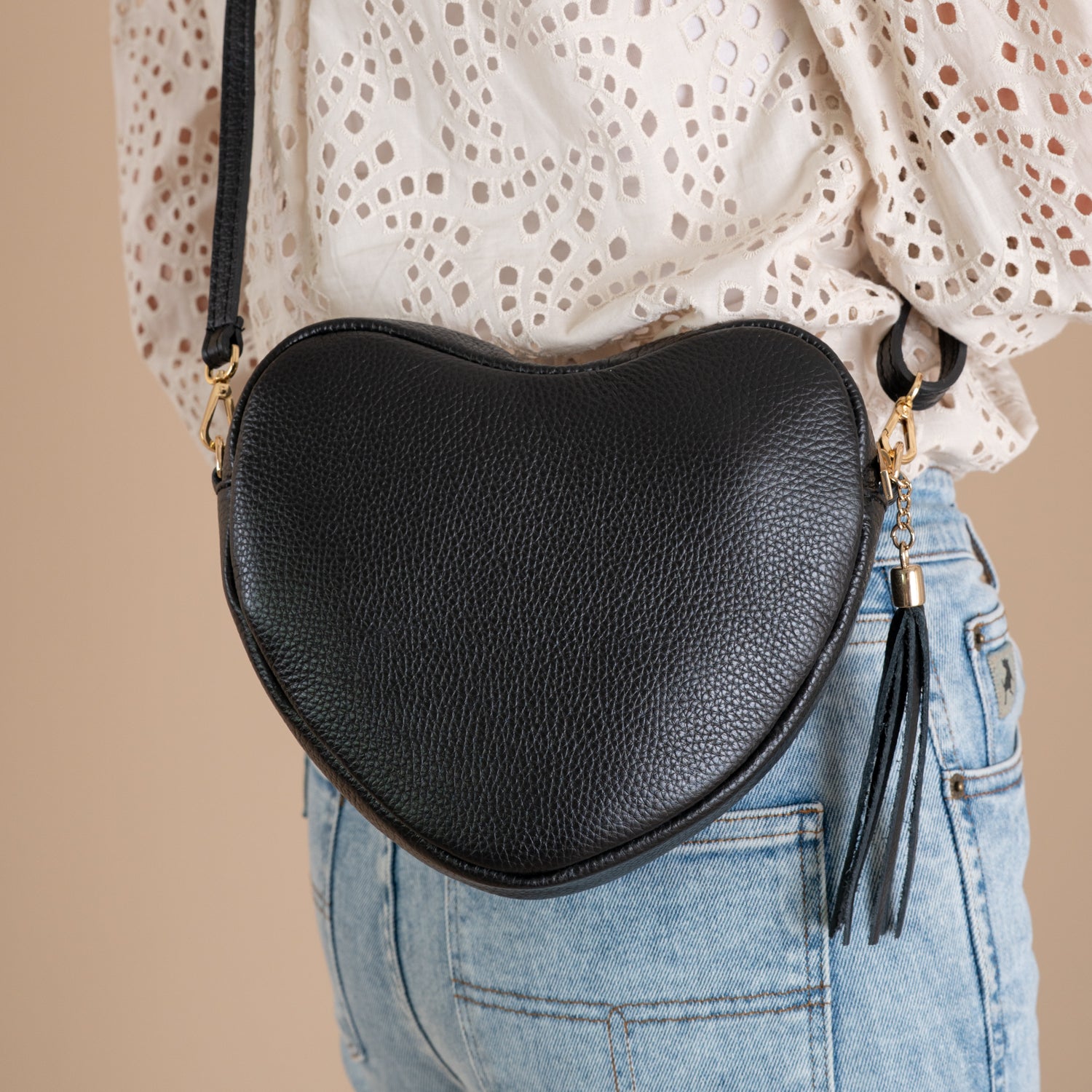 PRE ORDER WEEK 35 | Heart Bag Maite | Zwart