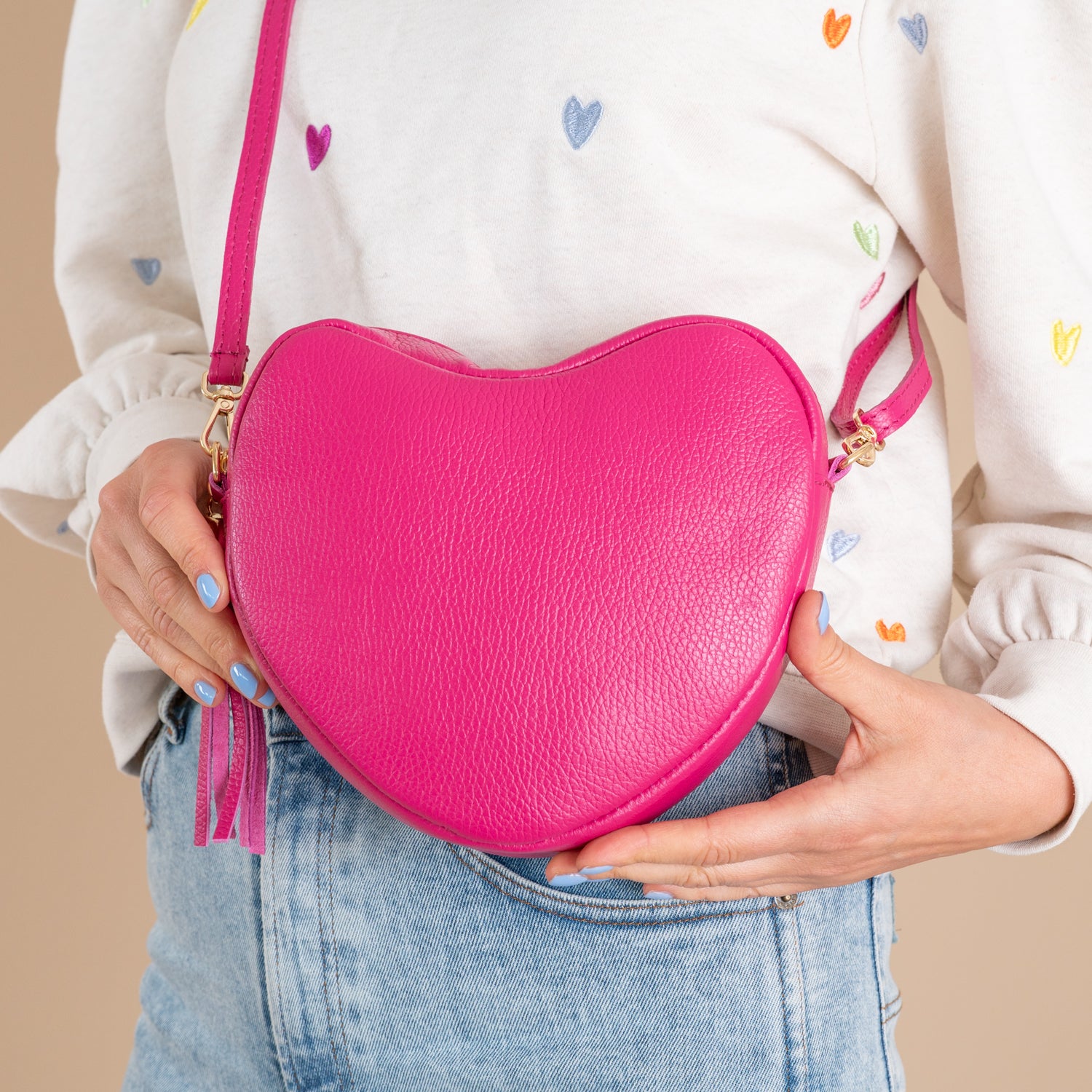 PRE ORDER WEEK 35 | Heart Bag Maite | Fuchsia