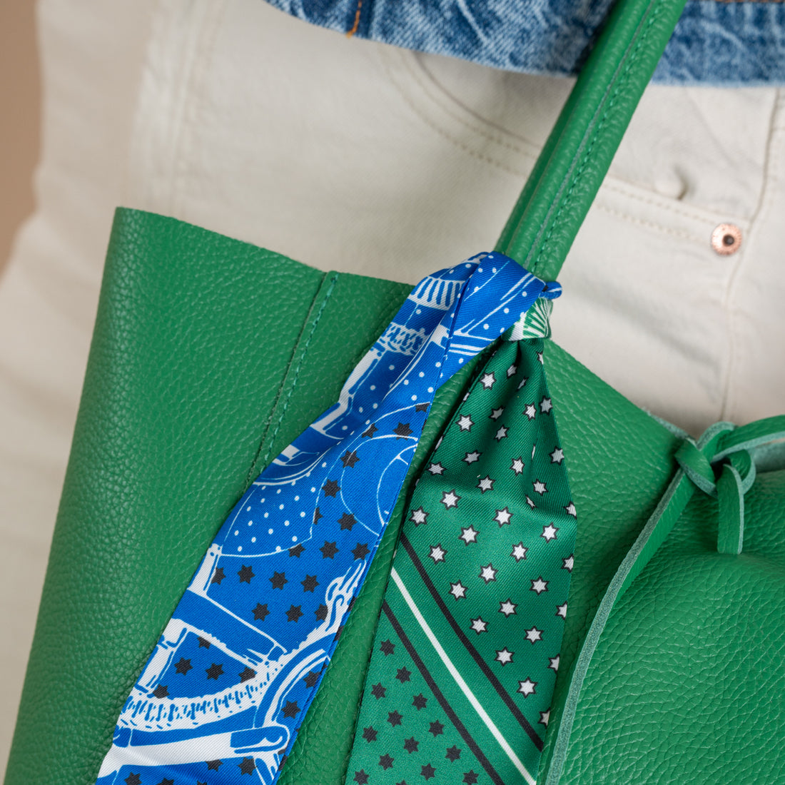 Bandana No. 10 – Jungle Breeze