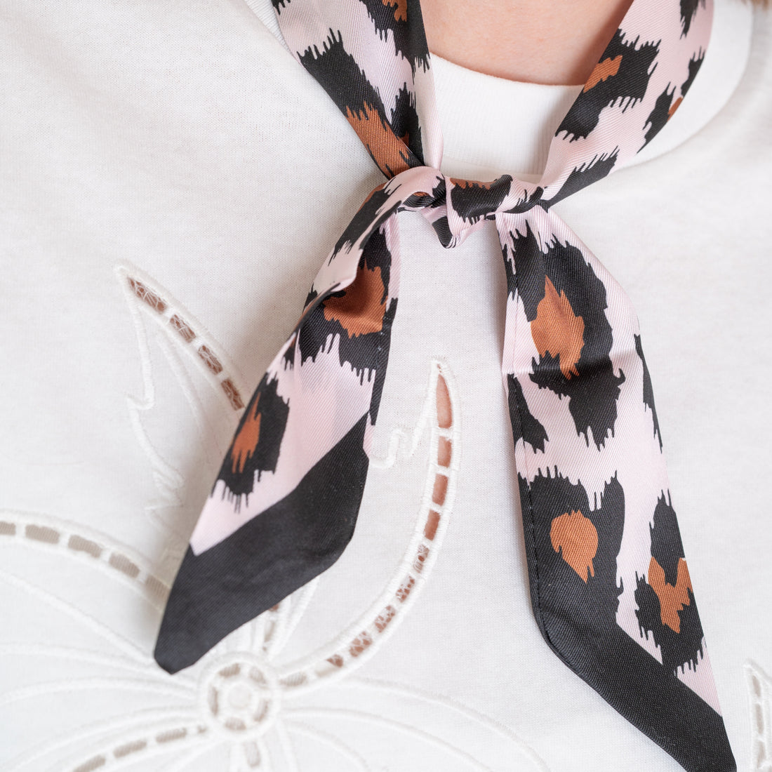 Bandana No. 07 – Pink Panther