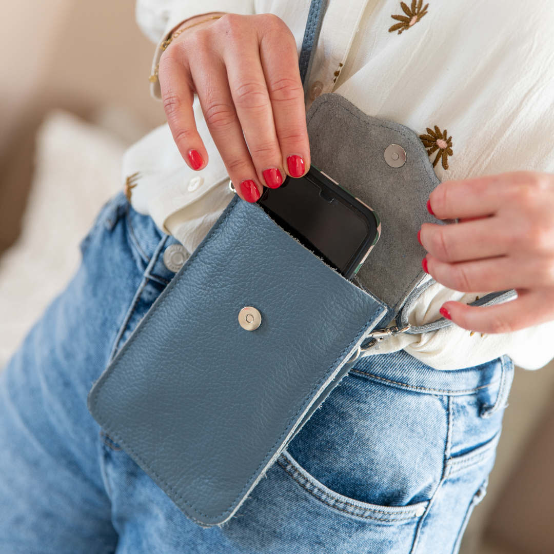 Telefoontasje Maike (leer) 2 vakken | Jeans