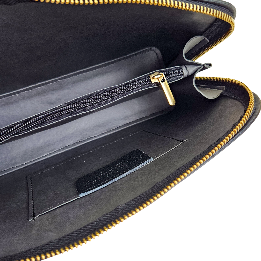 Robyne | Black