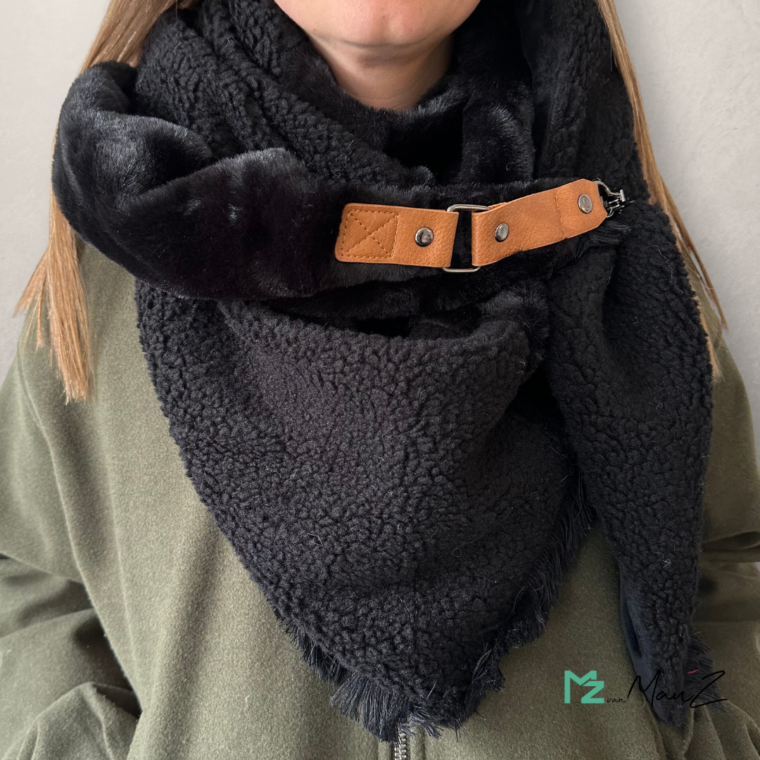 Teddy Sjaal 01 | Zwart