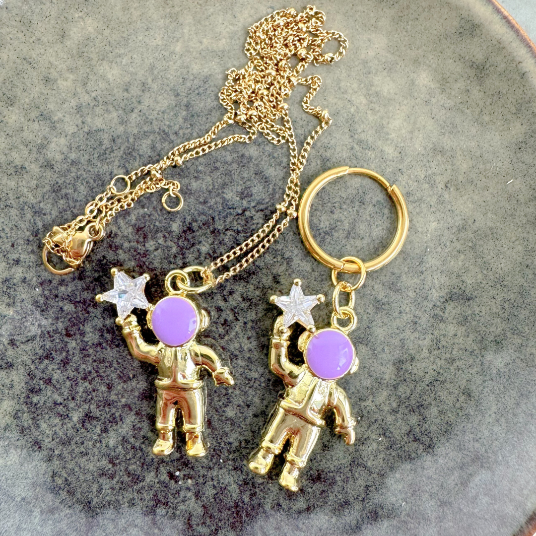 Spaceman Necklace | Purple