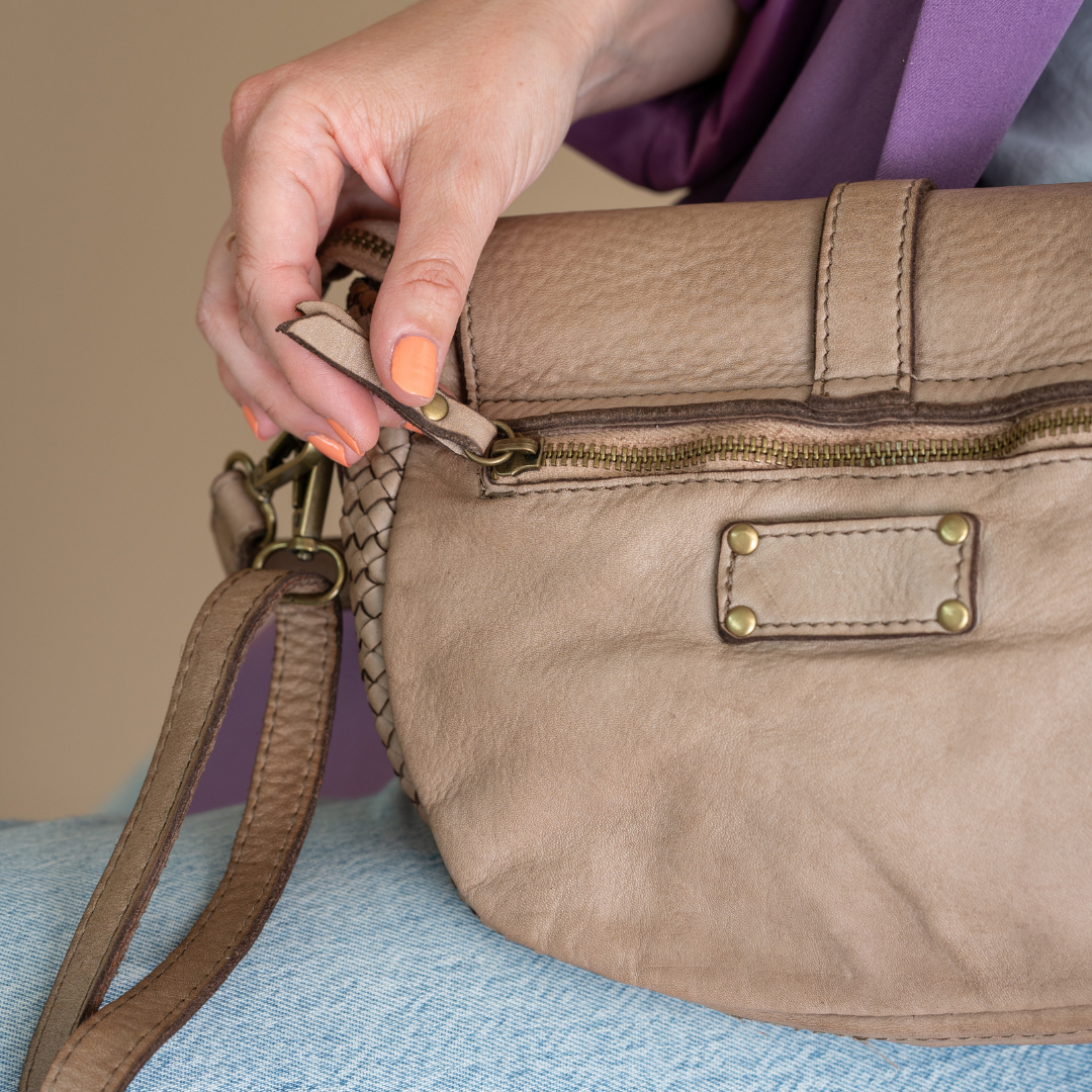 Umhängetasche Minke | Taupe