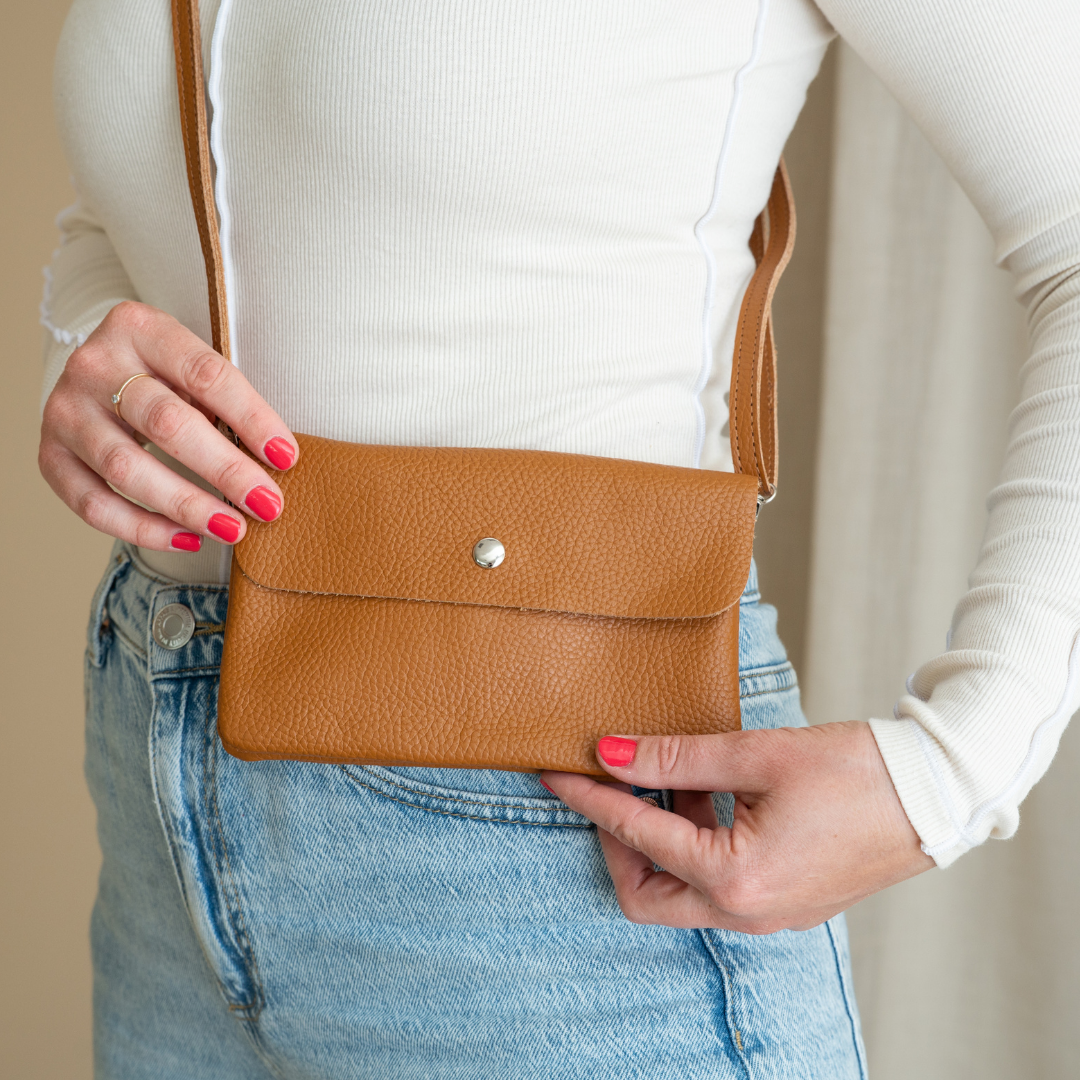 Umhängetasche Lyfke | Metallic-Pink