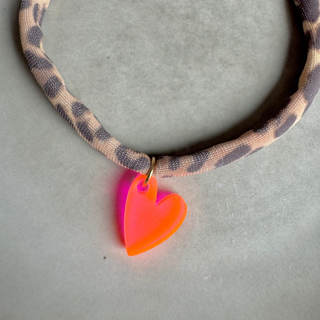 Armband Lume Charms Panter | Hart - Neon Pink