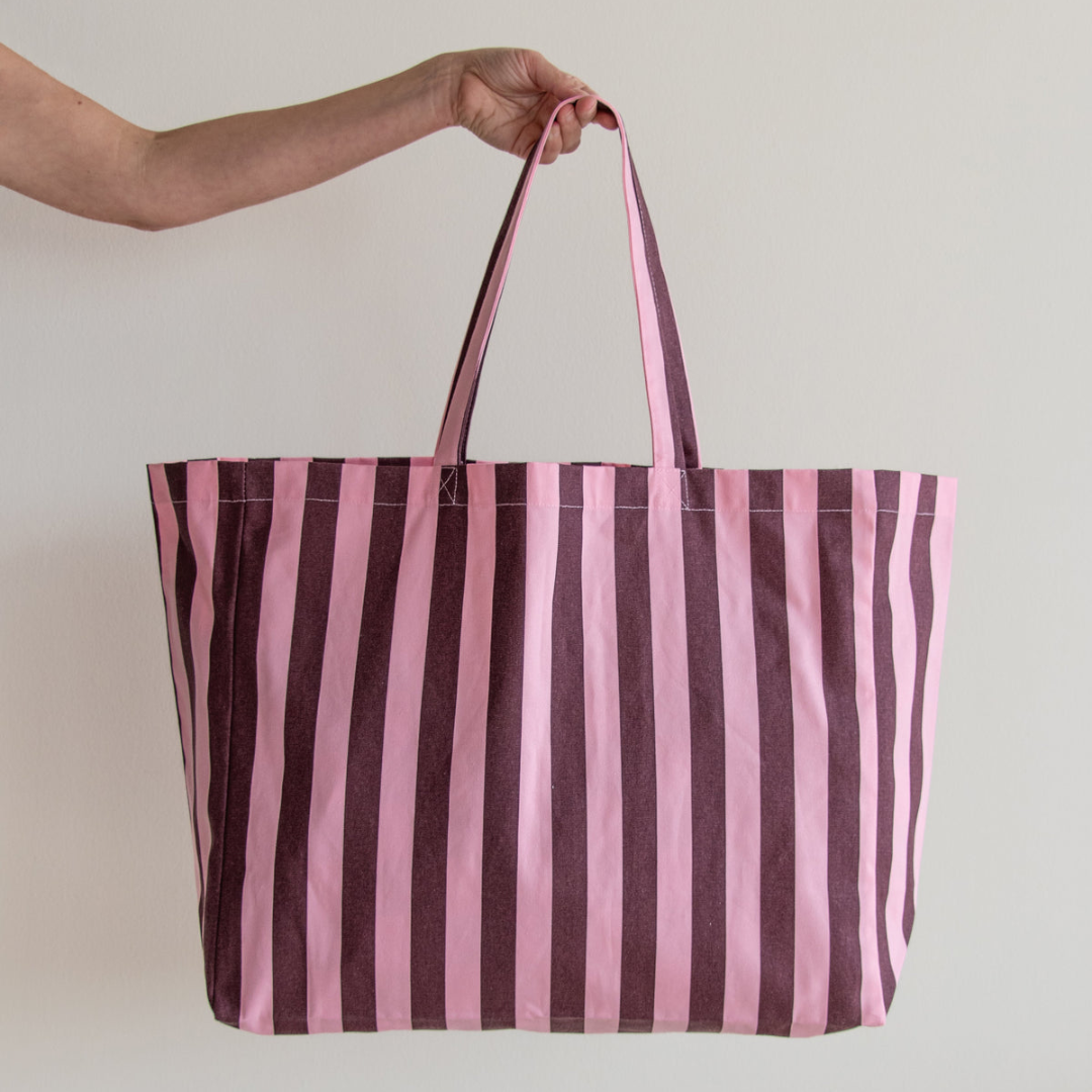 Beach Shopper | Chocolate - Bubblegum