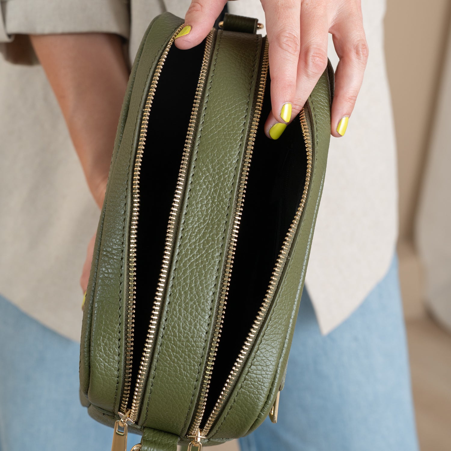 robyne | Taupe