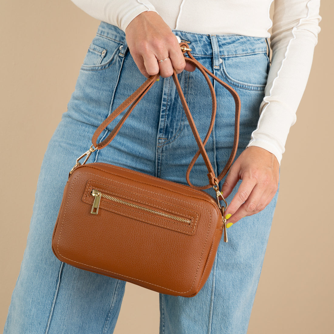robyne | Taupe