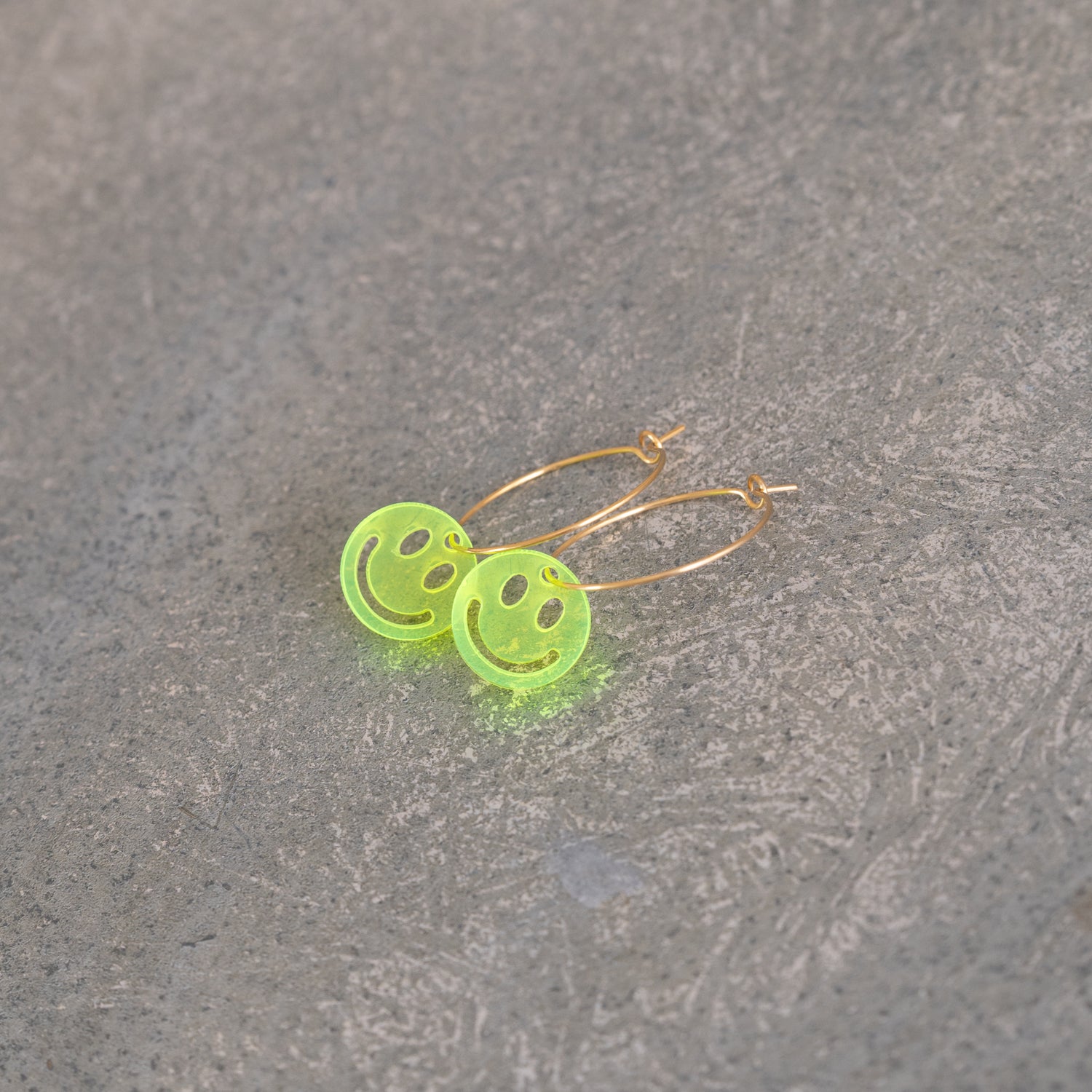 Earrings Creoles Bright Pink | Gold