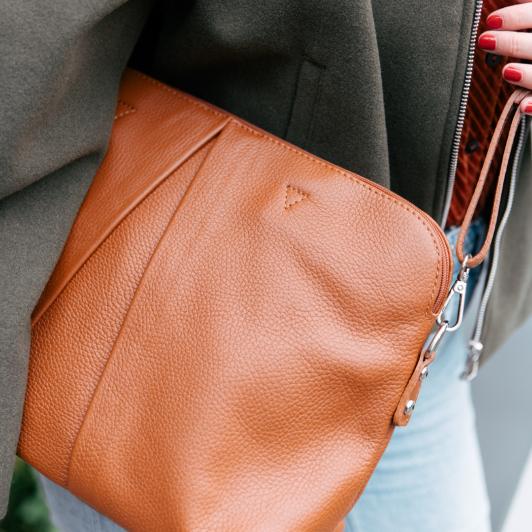 Hand / Shoulder bag Dione | Camel