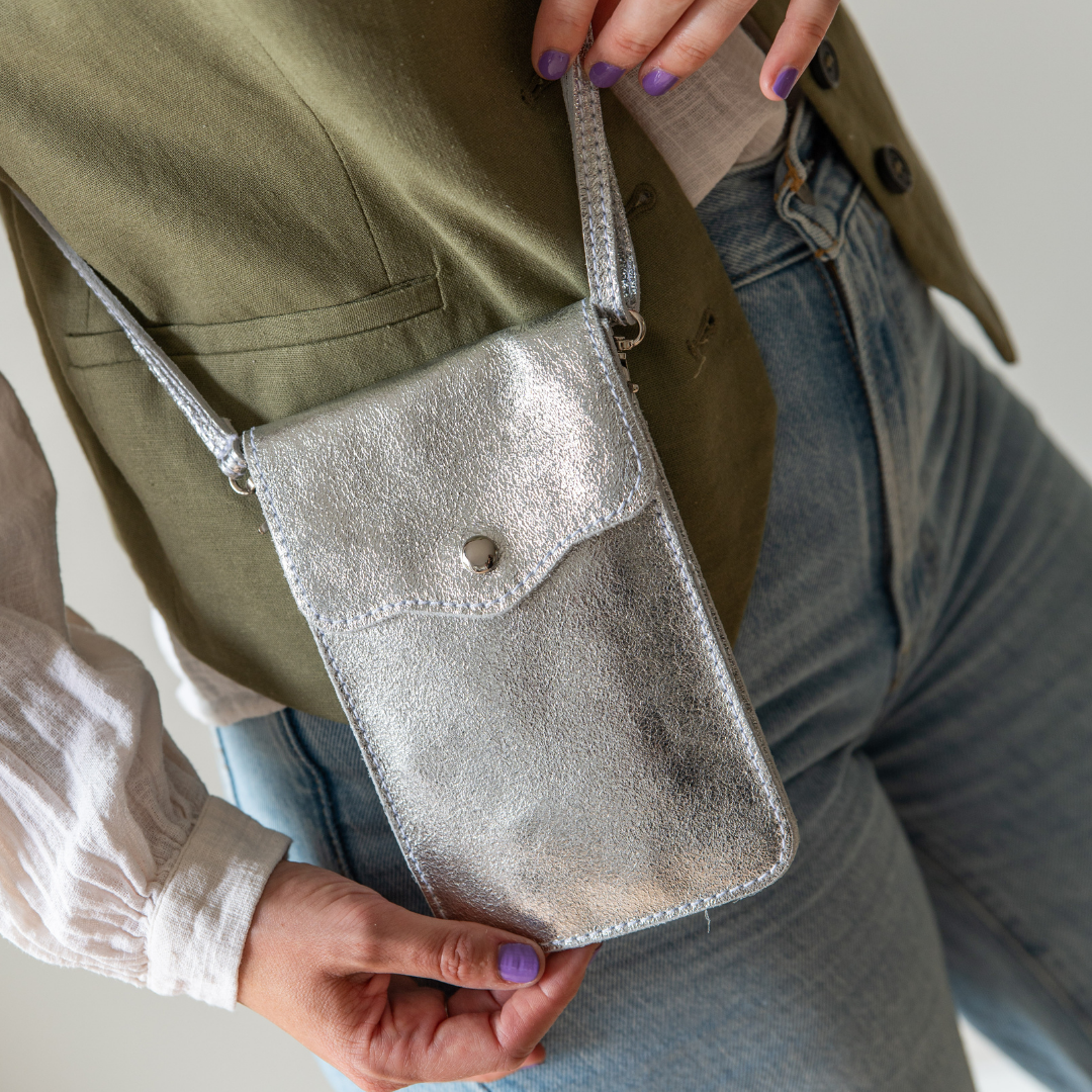 Handytasche Maike (Leder) 2 Fächer | Silber