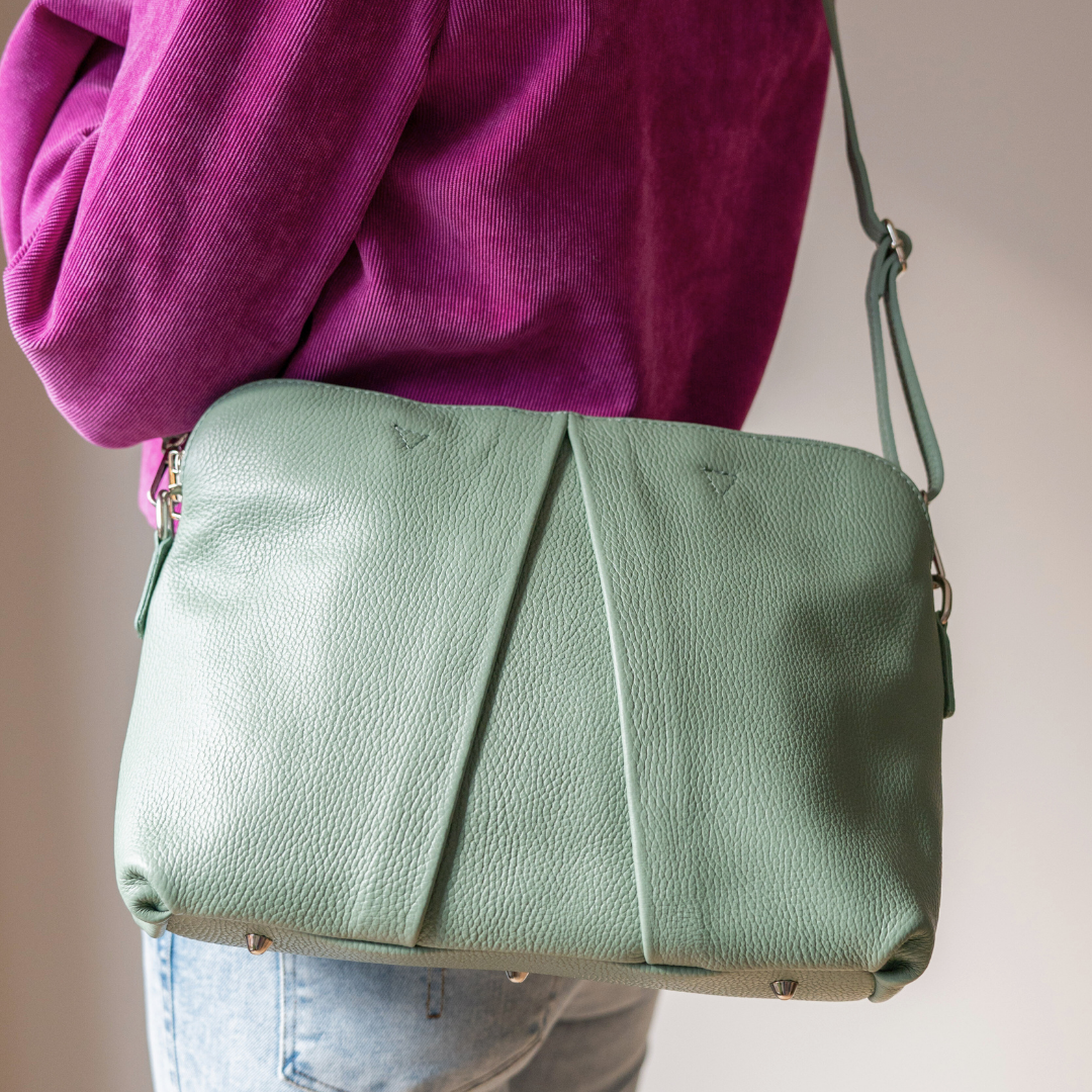 Hand / Shoulder bag Dione | Sea green