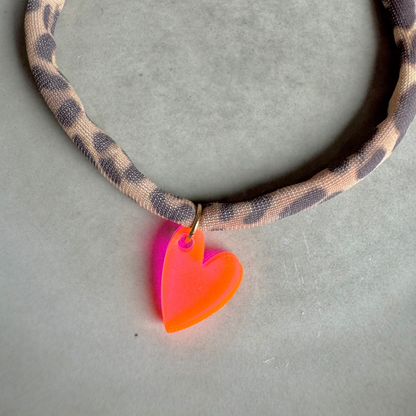 Armband  Lume Charms Panter | Hart - Neon Pink