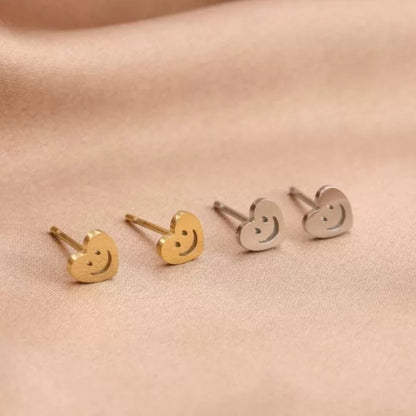 Earrings Smiley Heart | Silver